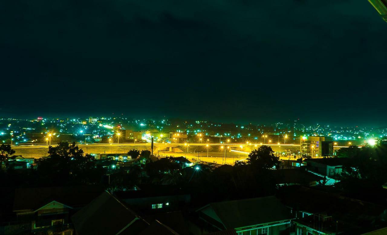 Jarin Hotel Kampala Buitenkant foto