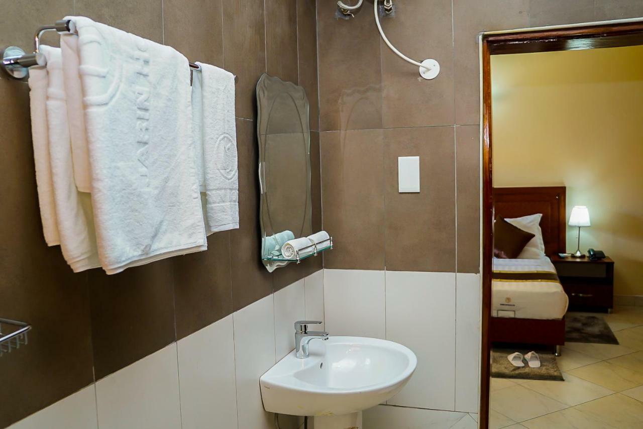 Jarin Hotel Kampala Buitenkant foto