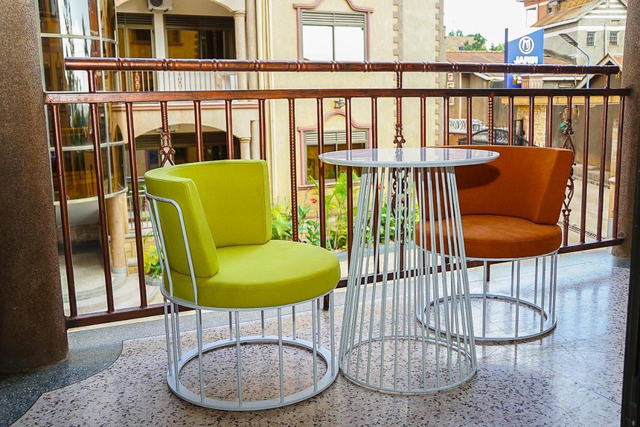 Jarin Hotel Kampala Buitenkant foto